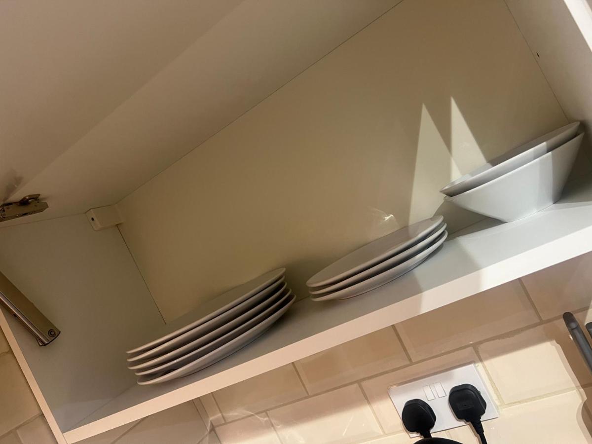 Apartamento Large Modern Studio Flat Londres Exterior foto